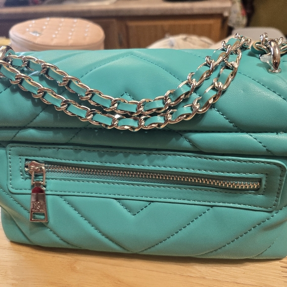 ❌️❌️SOLD❌️❌️Badgley Michka crossbody bag - Picture 5 of 9